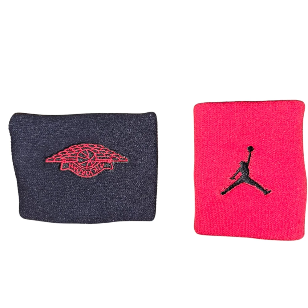Jordan Kids Black and Red Wristbands‎